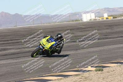 media/Jan-16-2026-CVMA Friday Practice (Fri) [[6f2bf47531]]/4-Racer 3-NRS/Session 3 (Bowl)/